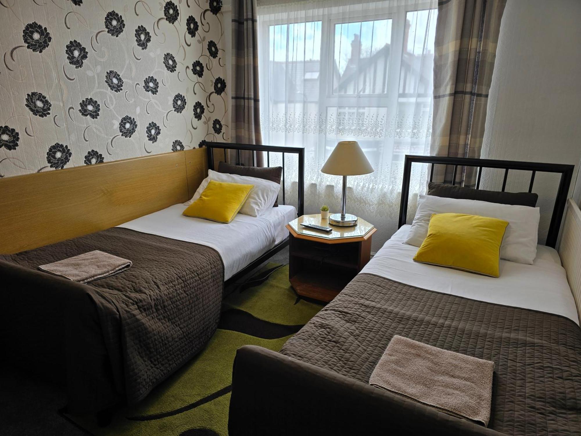 The Fairhaven Hotel Beeston  Ngoại thất bức ảnh