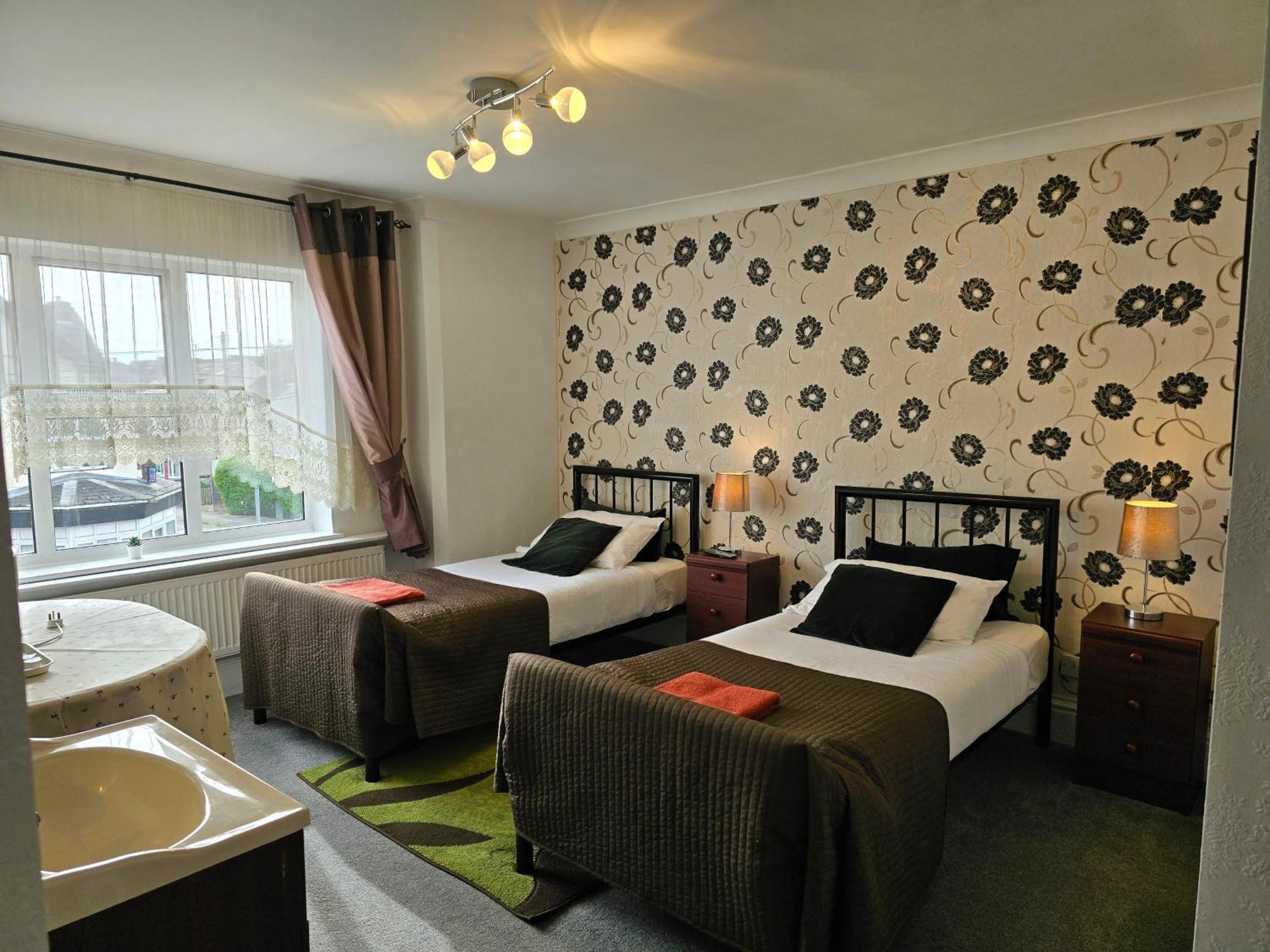 The Fairhaven Hotel Beeston  Ngoại thất bức ảnh