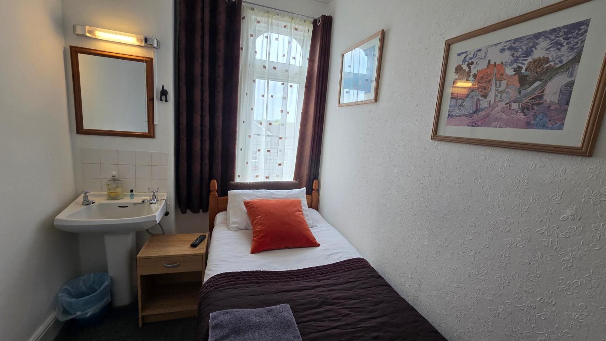 The Fairhaven Hotel Beeston  Ngoại thất bức ảnh