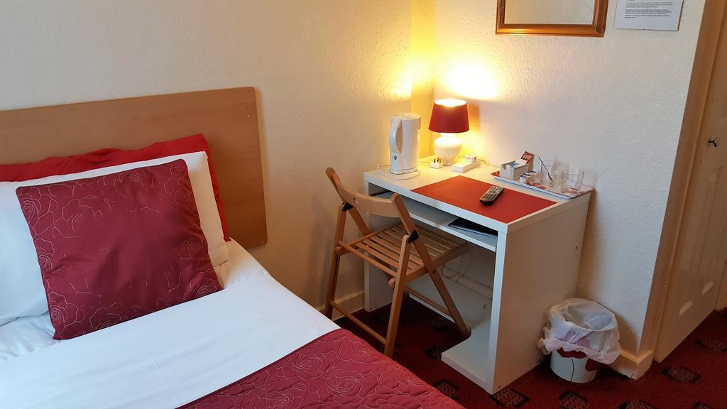 The Fairhaven Hotel Beeston  Ngoại thất bức ảnh