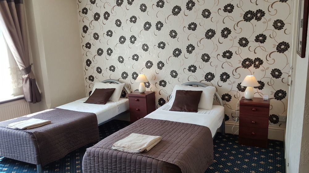 The Fairhaven Hotel Beeston  Ngoại thất bức ảnh